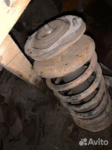 Передняя стойка skoda felicia 1