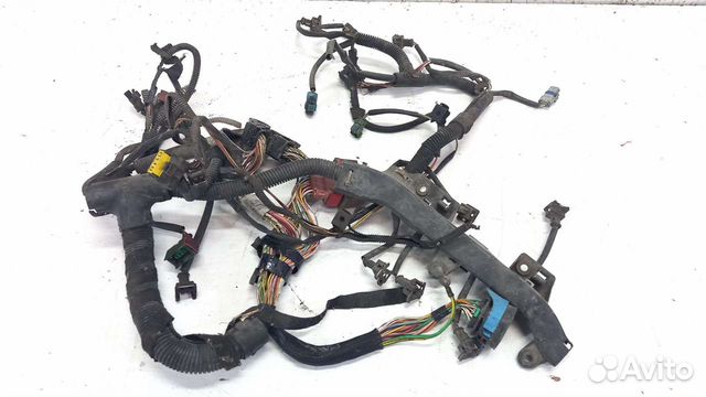 Проводка двигателя Peugeot 607