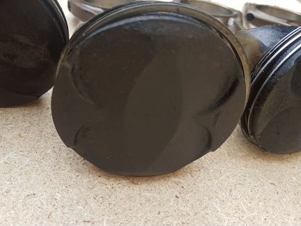 Поршень с шатуном на BMW n62 b40