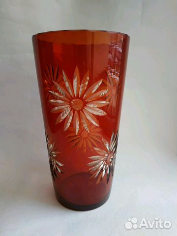 Ваза советская красное стекло