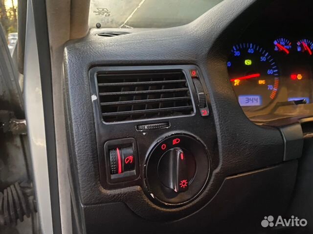 Блок управления светом Volkswagen Jetta 4