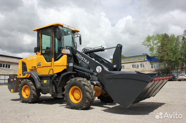 Фронтальный погрузчик Redstar 200, 2023