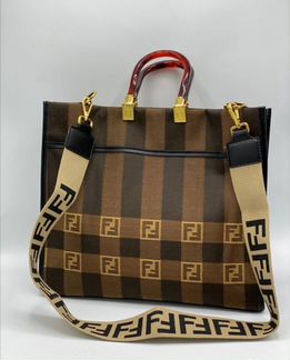 Сумка Fendi новинка