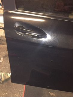 Дверь передняя правая мерседес