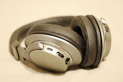 Беспроводные наушники Audio-Technica ATH-SR6BT