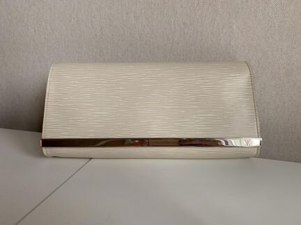 Сумка (клатч) Louis Vuitton