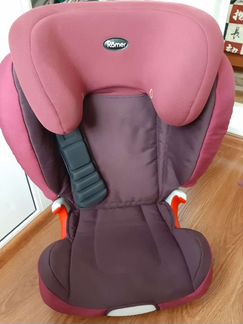 Автомобильное кресло Romer kidfix 15-36 kg