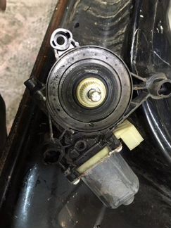 Мотор стеклоподъемника Volkswagen Golf 5G1 cjzb