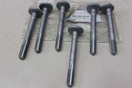 Mercedes benz W 204 Болты развальные A0029903020