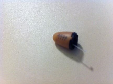 Микронаушник Блютуз с пищалкой и выносным микрофон