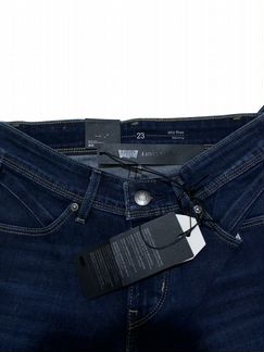 Джинсы женские levis