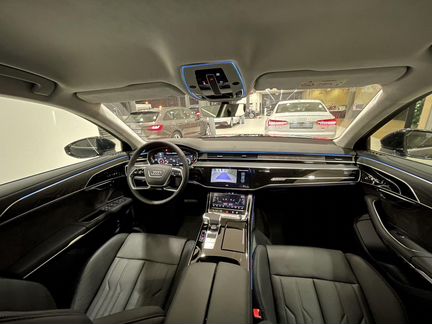 Audi A8 3.0 AT, 2020