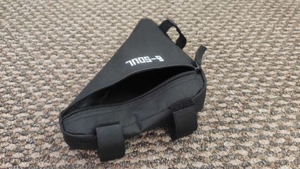 Велосипедная сумка в раму