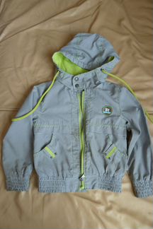 Осенняя куртка Stillini