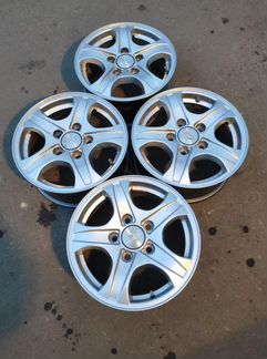 Диски бу литые R16 I на Ssang Yong