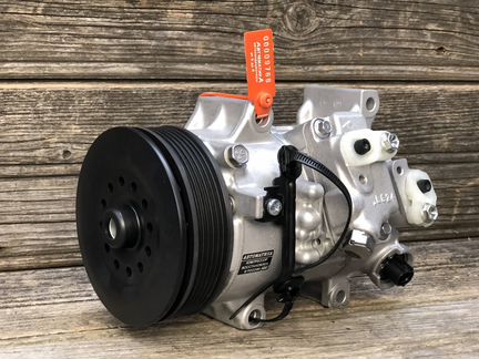 Компрессор кондиционера Toyota Corolla 2406