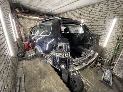 Четверть VW Passat B7