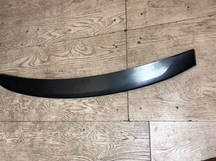 Спойлер стекла крышки багажника Citroen C4