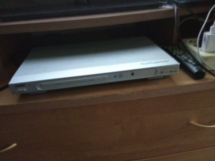 Dvdплеер ввк