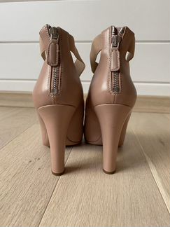 Туфли Prada