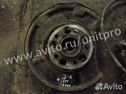 Кулак задний Mercedes e-class cls w211 w219