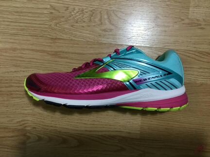 Кроссовки brooks ravenna 8