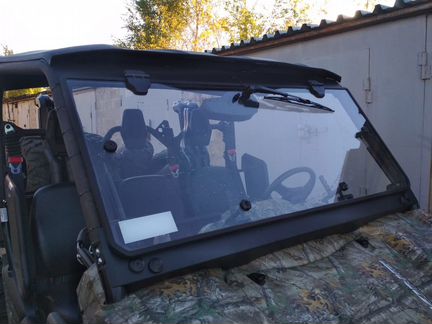 Передняя стекло на Yamaha Viking 700
