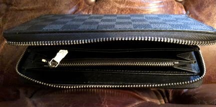 Клатч Louis Vuitton