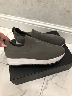 Кроссовки dkny