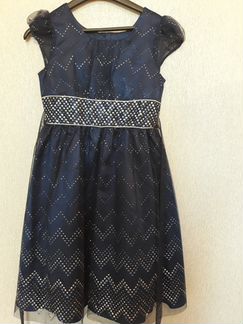 Платье нарядное на 10 лет