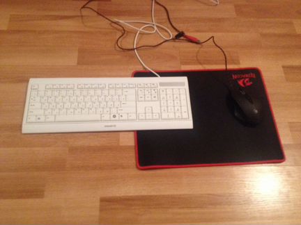 Клавиатура gigabyte и мышка bloody v8m