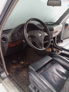 Разборка бмв е34,Запчасти на бмв е34