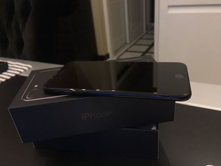 Телефон iPhone 7 plus 128gb