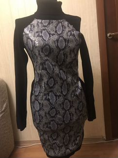 Платье оригинальное