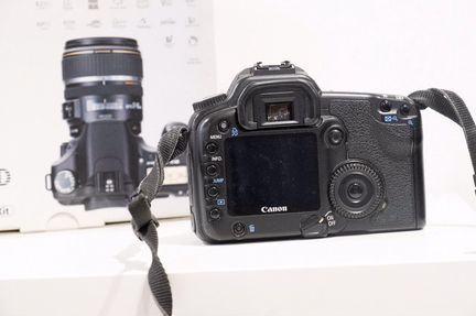 Зеркальный фотоаппарат canon 30D