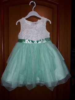 Праздничное платье для Нового года