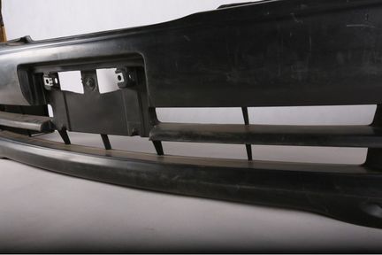 Бампер передний Toyota Cresta 52119-2A903