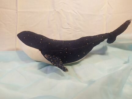 Киты ручной работы