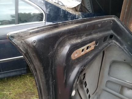Крышка багажника на Mercedes w140