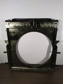 Кожух радиатора Мерседес спринтер