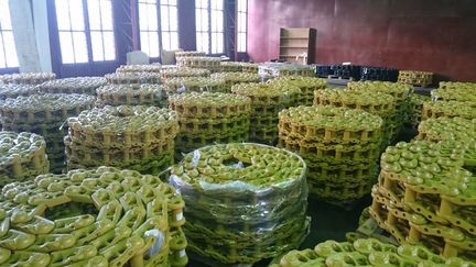 Цепь гусеничная 49L для D41P-3 (13F-32-00060)