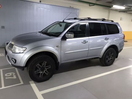 Mitsubishi Pajero Sport 2.5 AT, 2013, 210 000 км