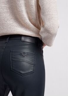 Джинсы Emporio Armani