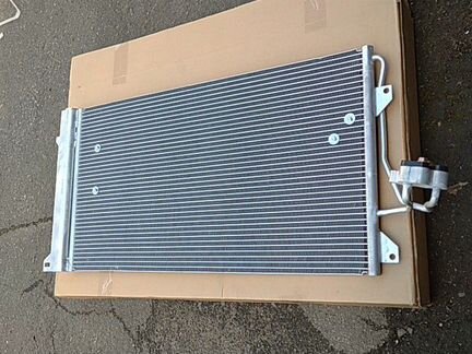 Радиатор кондиционера VW Touareg Cayenne Audi Q7