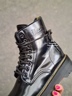Лаковые Мартинсы Dr. Martens