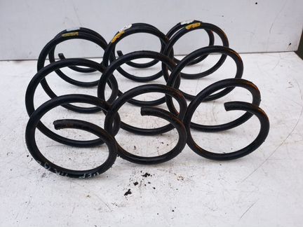 Пружина передняя Toyota Corolla 150 2007