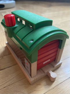 Brio маленькое депо