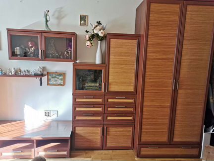Шкаф гарнитур мебель в гостиную