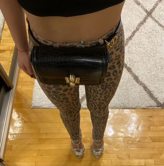 Сумка на поясе новая