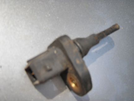 Датчик температуры воздуха 06B905379A VW Audi